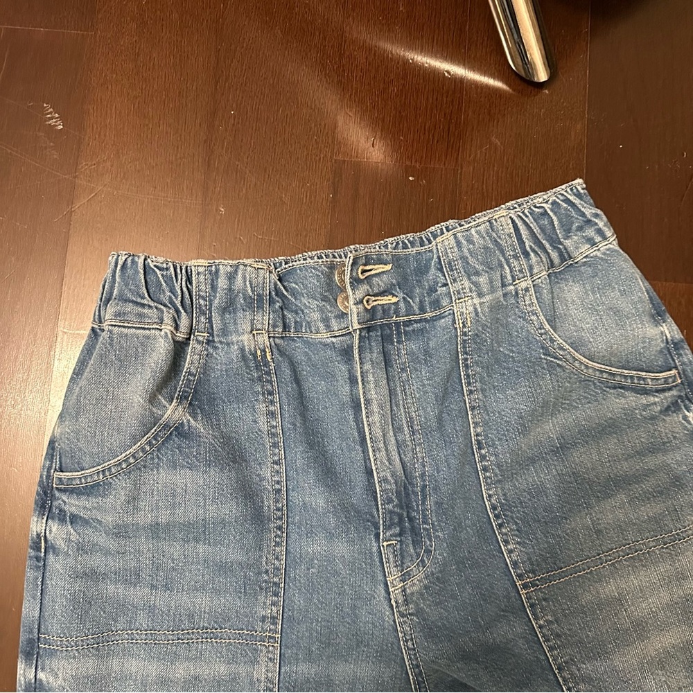 Veronica Beard Arya Jeans with Elastic Waist - Picture 3 of 3